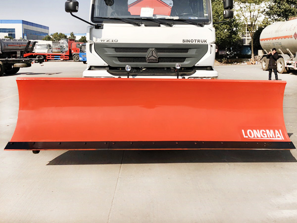 3.6米大型推雪鏟 定制除雪板 鏟雪設(shè)備