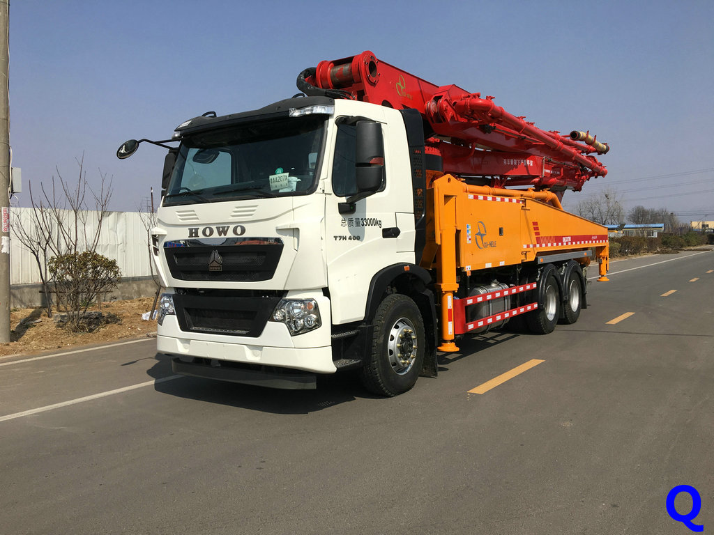 小型混凝土泵車，混凝土泵車，天泵，小型泵車