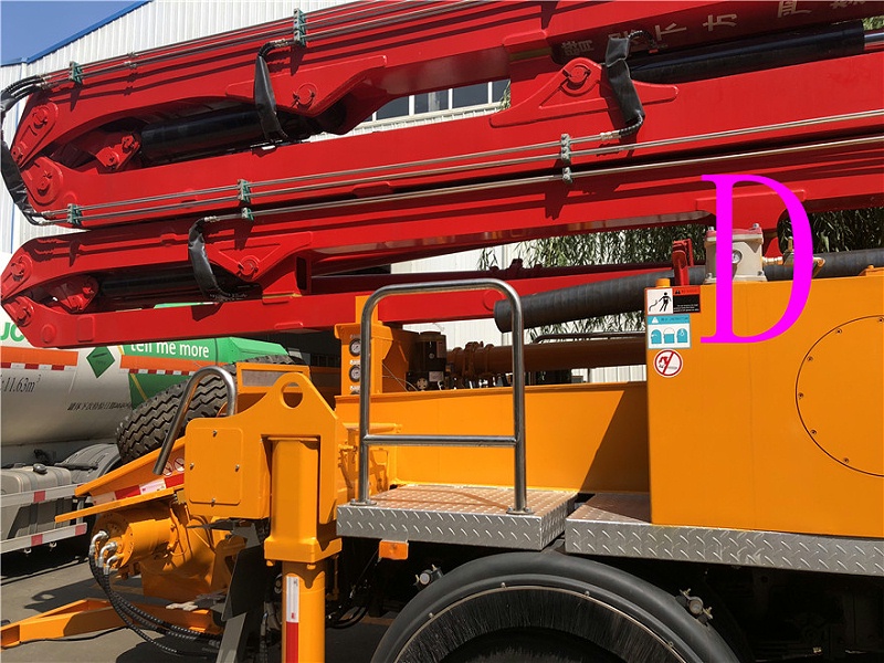 青島小型混凝土泵車(chē)價(jià)格 (6)