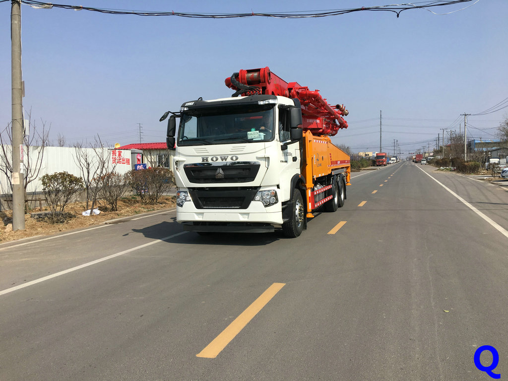 小型混凝土泵車，天泵，小型泵車